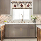 Farmhouse American Valances for Windows, Country Star Berries Vintage Wood Grain Kitchen Valance Light Filtering Rod Pocket Short Curtains for Kitchen Bathroom, 1 Panel, 60"x18"